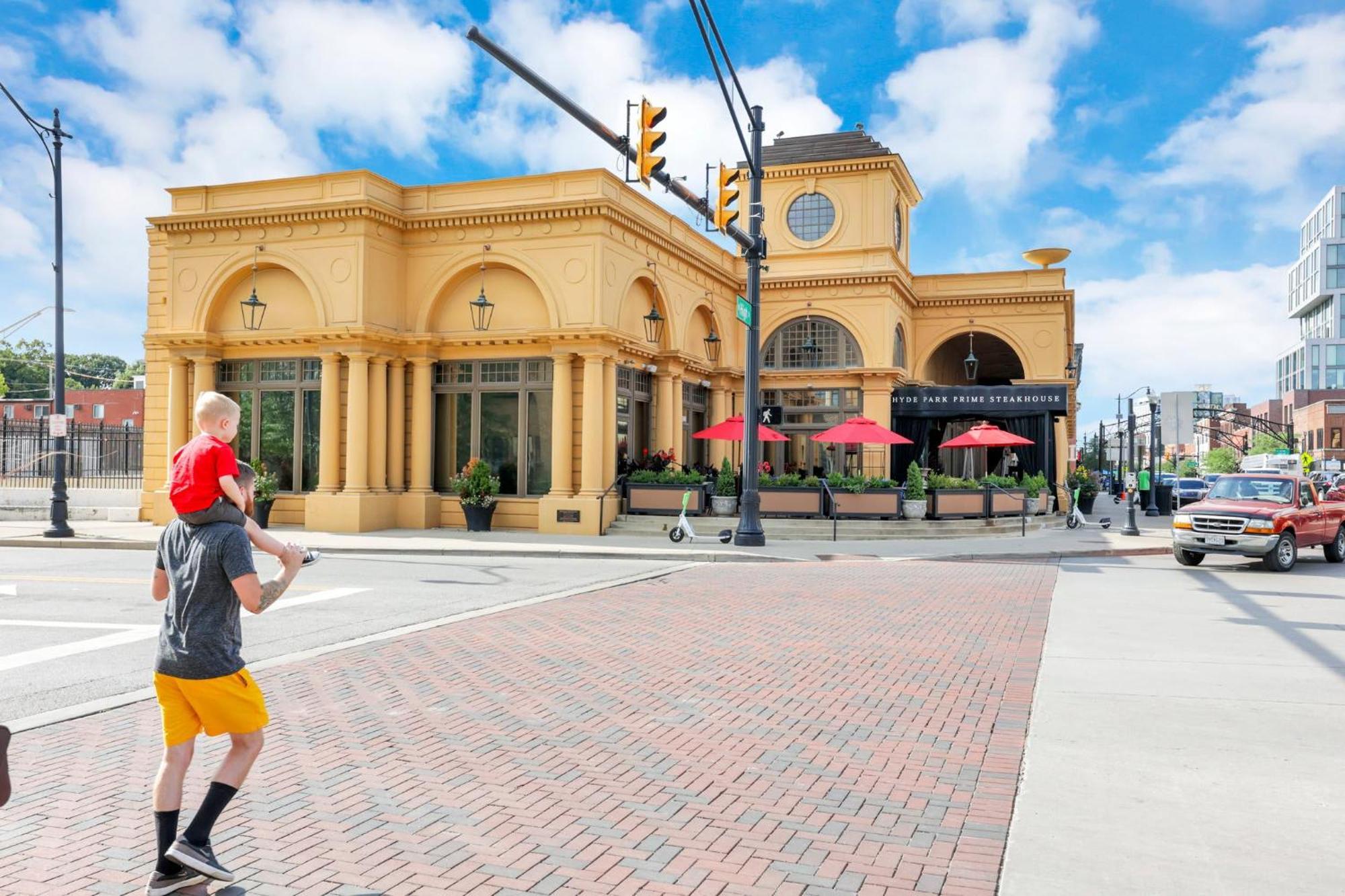 Housepitality - The Short North Getaway * Columbus